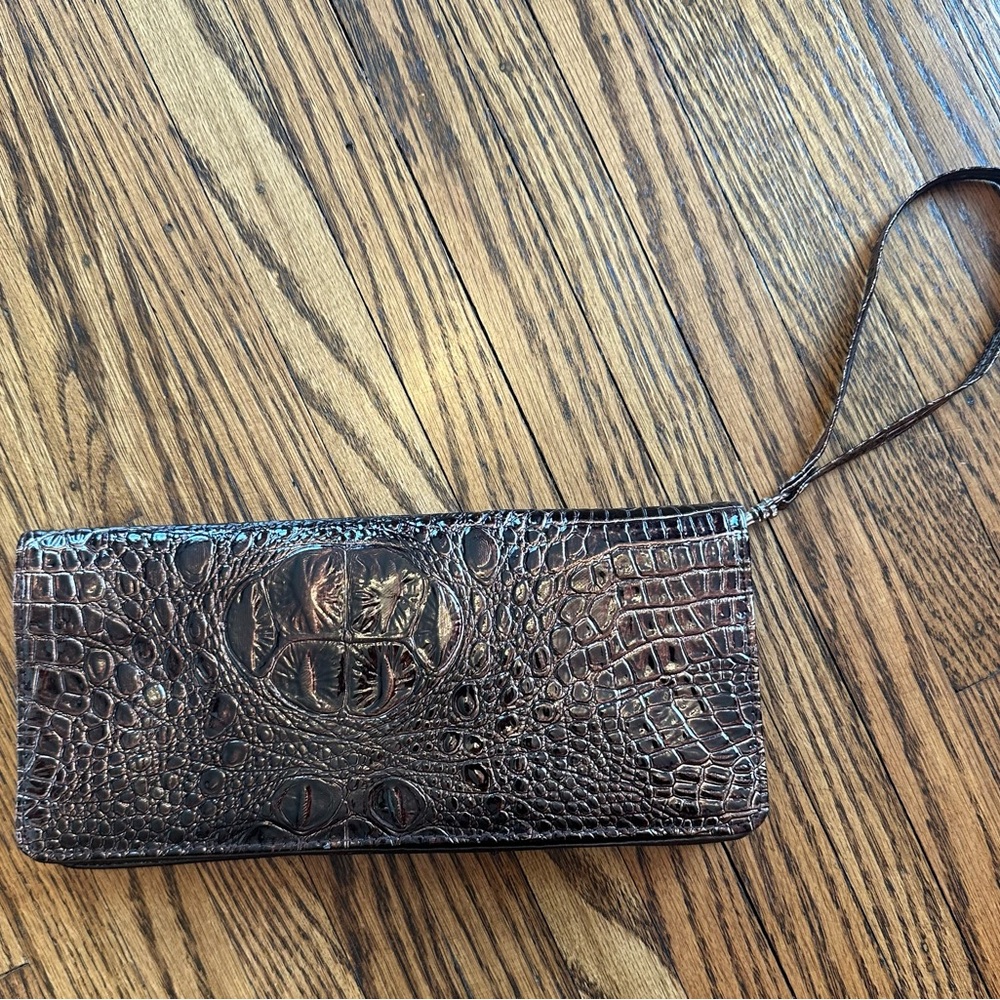 Crocodile Embossed Clutch Wristlet